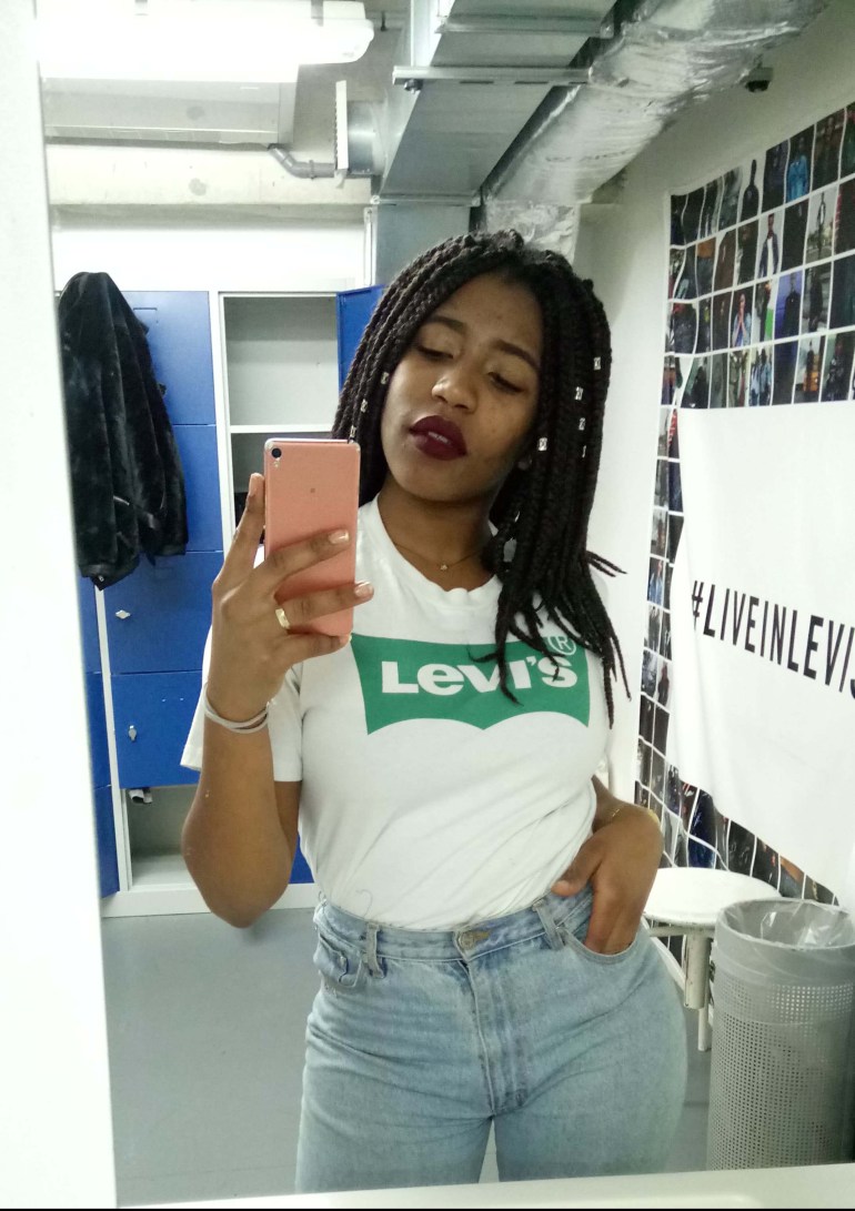 35226188_10212832887879036_738193428076036096_n