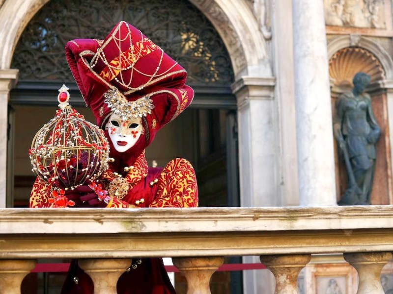 Les Palais contemporains